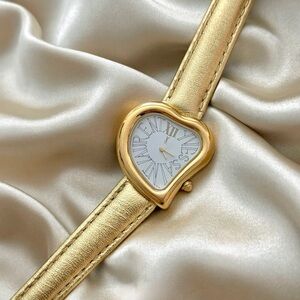 AUTHENTIC VINTAGE YVES SAINT LAURENT GOLD LEATHER HEART WATCH